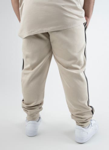 https://www.redrat.co.nz/content/products/adidas-originals-adicolor-classics-3-stripes-pants-big-tall-wonder-beige-back-detail-54420.jpg?optimize=high&auto=webp&width=360