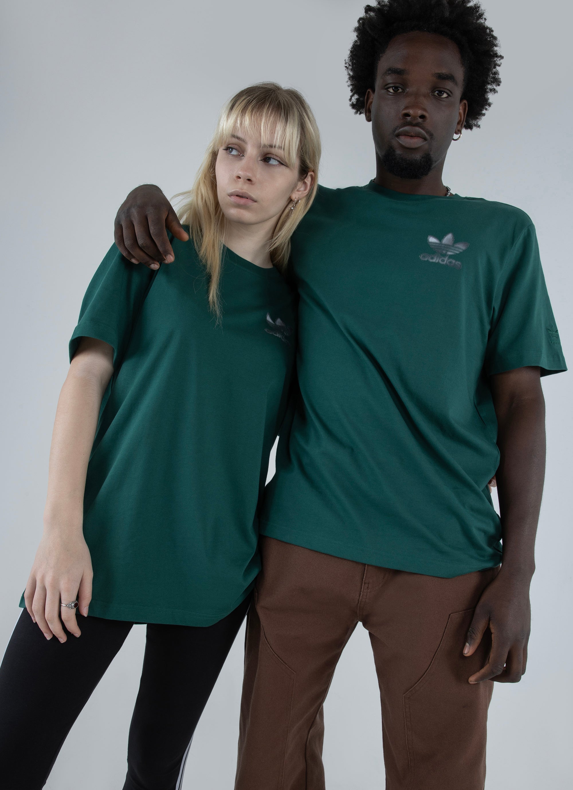 Adidas Originals Graphic Blur Trefoil Tee in Green