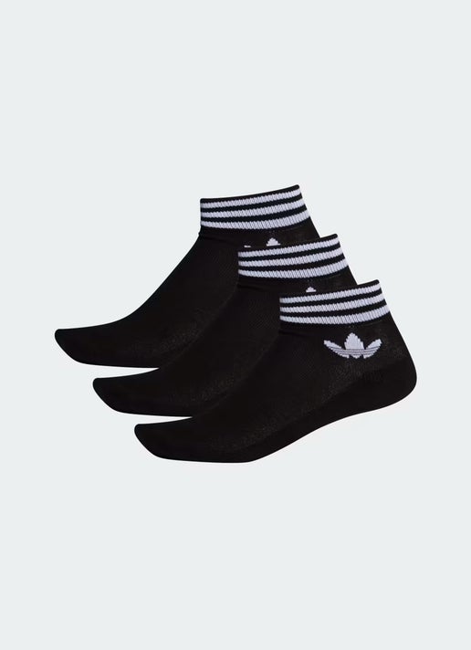Adidas Originals Island Club Trefoil Ankle 3-pairs Socks in Black | Red Rat