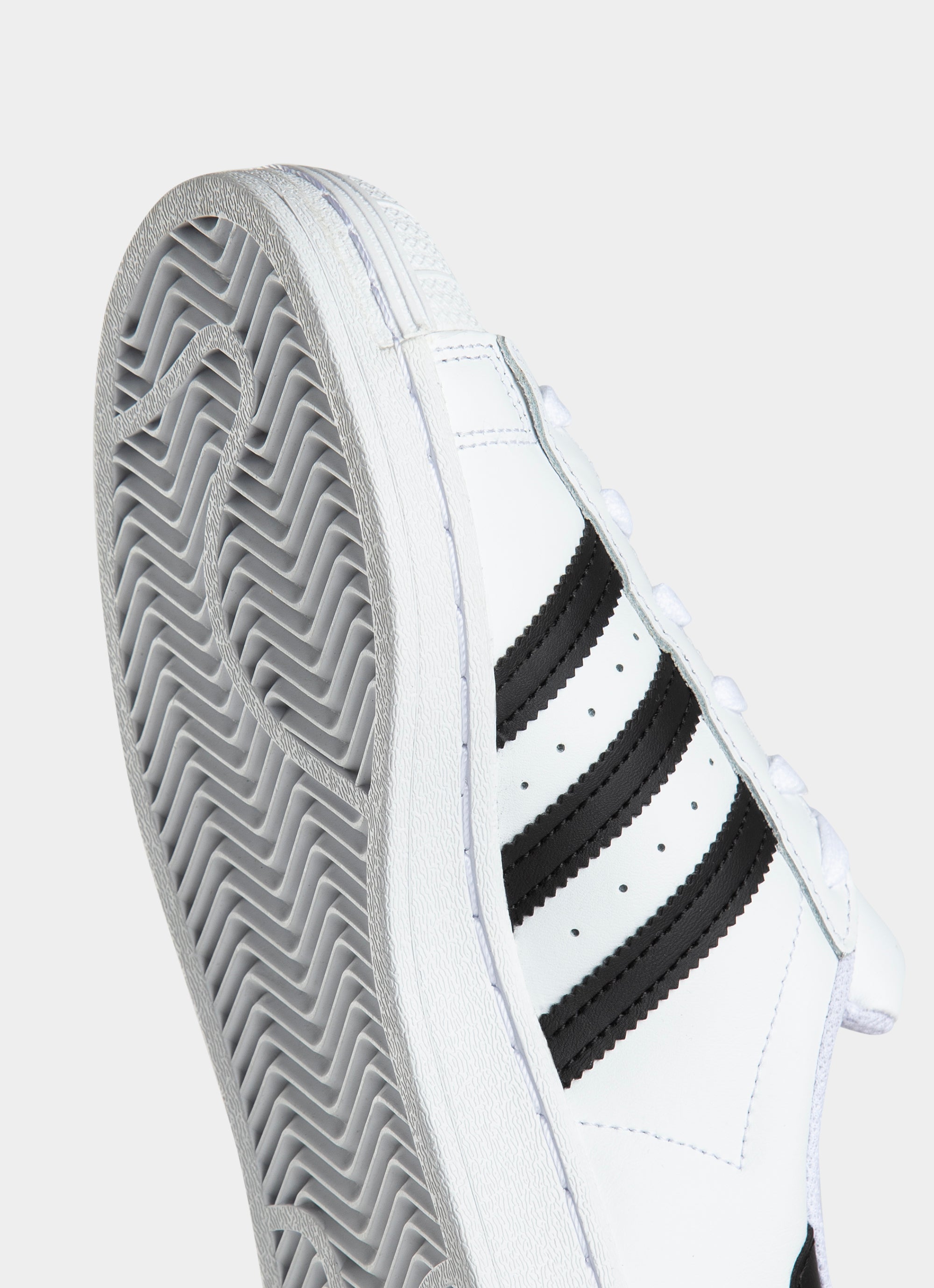 All white superstar discount youth