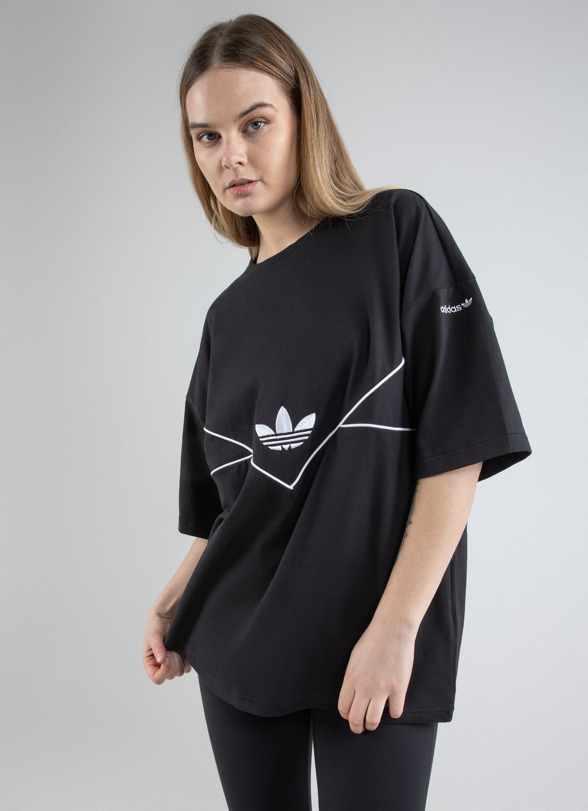 Adidas Originals Tee Womens in Black Red Rat