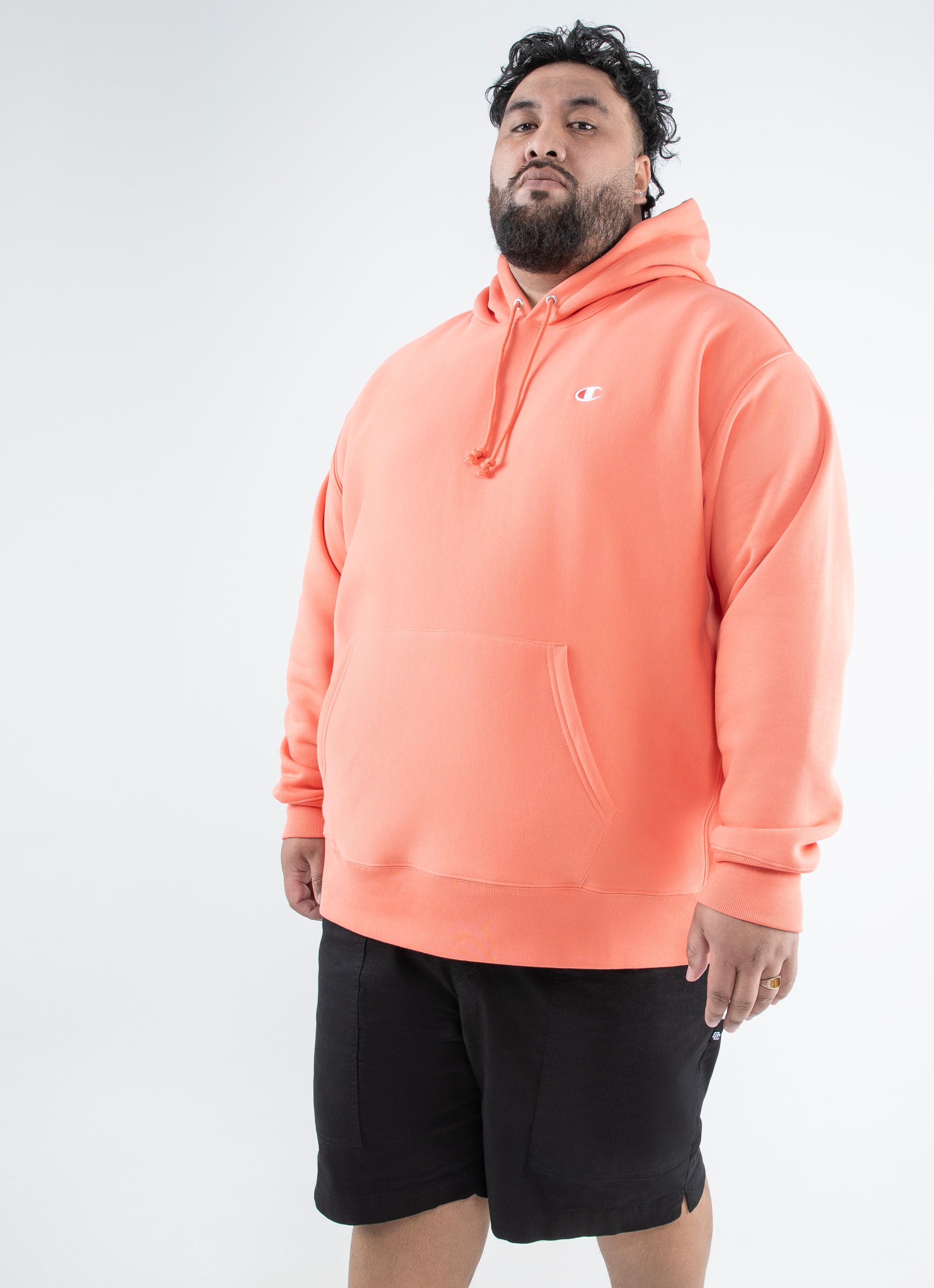 Champion sweater hotsell dubai 4x4