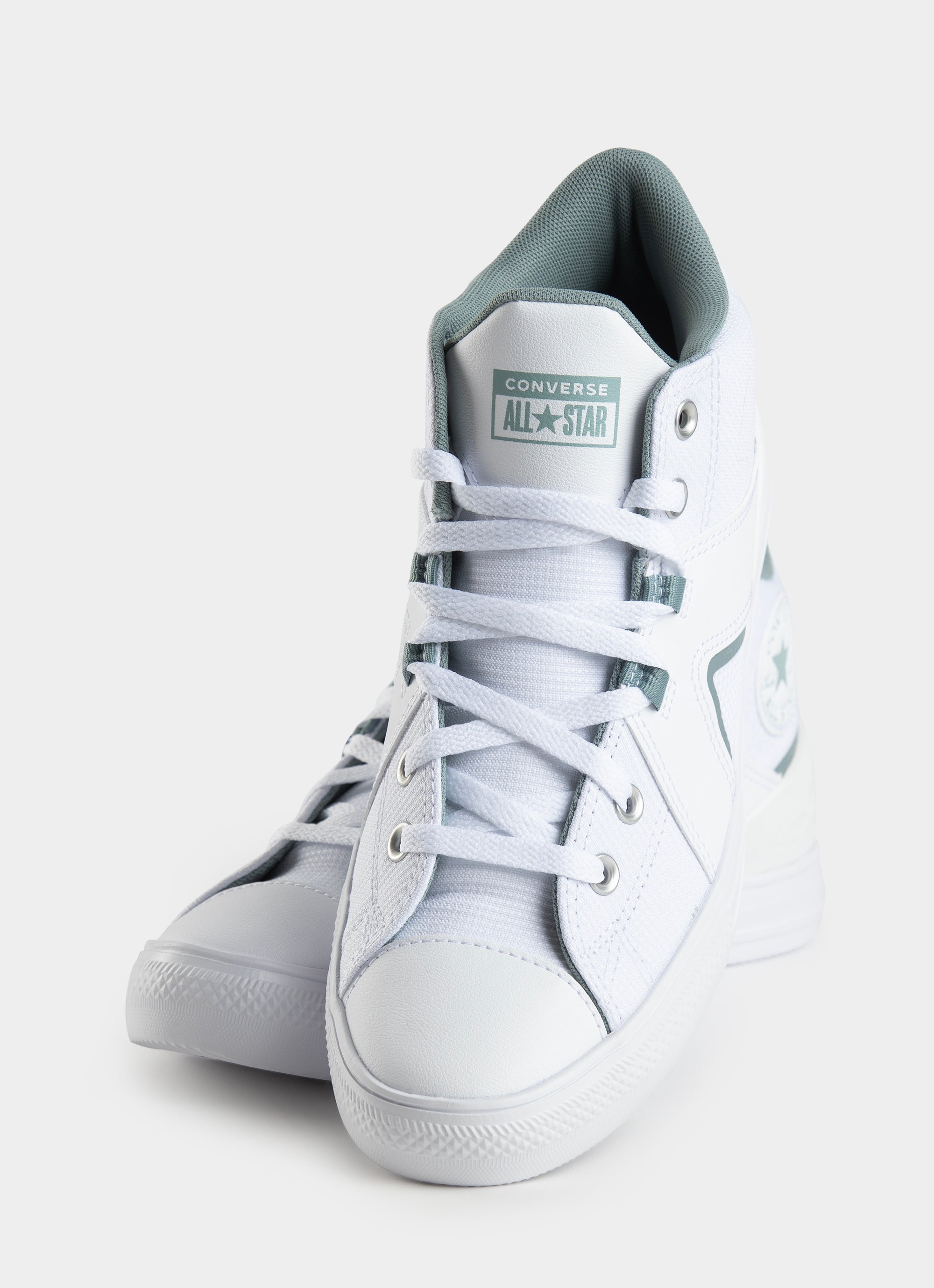 Converse ultra mid discount utility