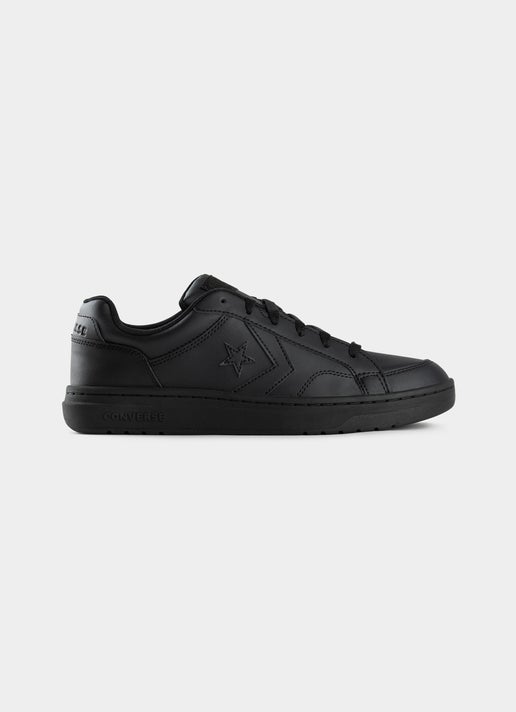 Converse Pro Blaze V2 Low Shoes in Black | Red Rat