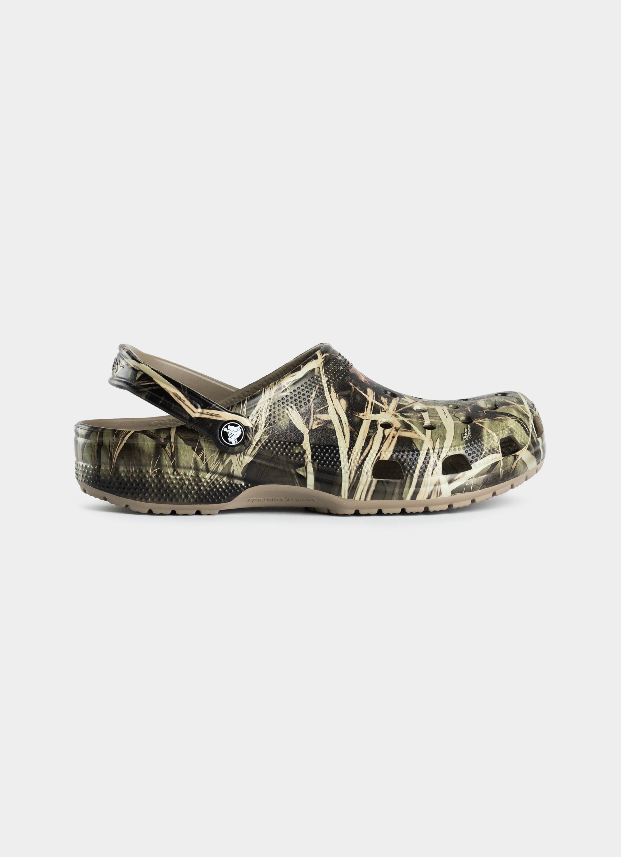 Mens camo crocs online size 9