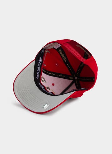 Mitchell & Ness Chicago Bulls 3-Time Champs Pro Crown Snapback Black