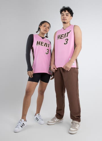 Mitchell & Ness Nba Miami Heat (dwayne Wade) Swingman Jersey in Pink
