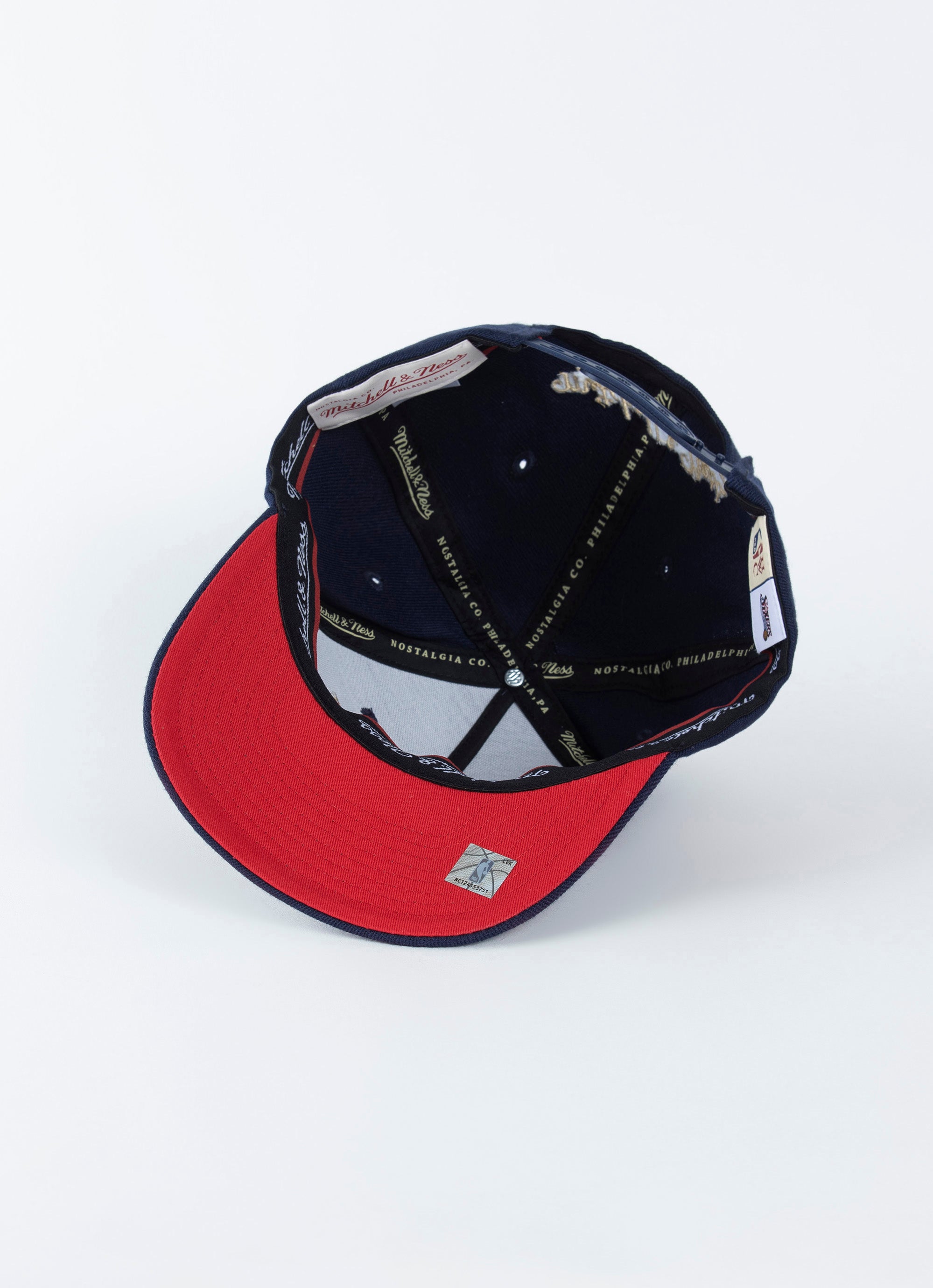 Mitchell and ness 76ers hot sale snapback