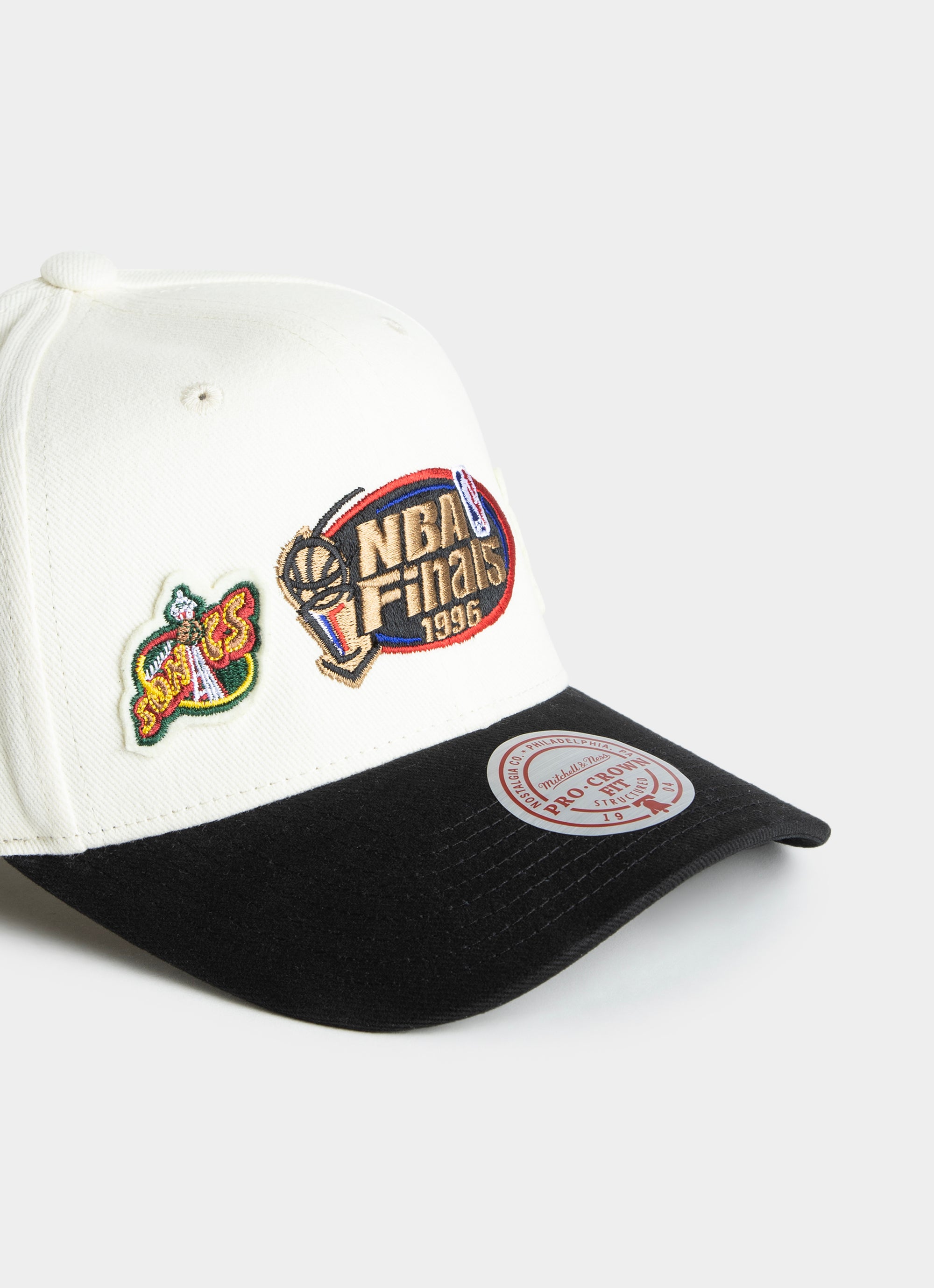 Mitchell & ness 1998 clearance nba finals snapback hat