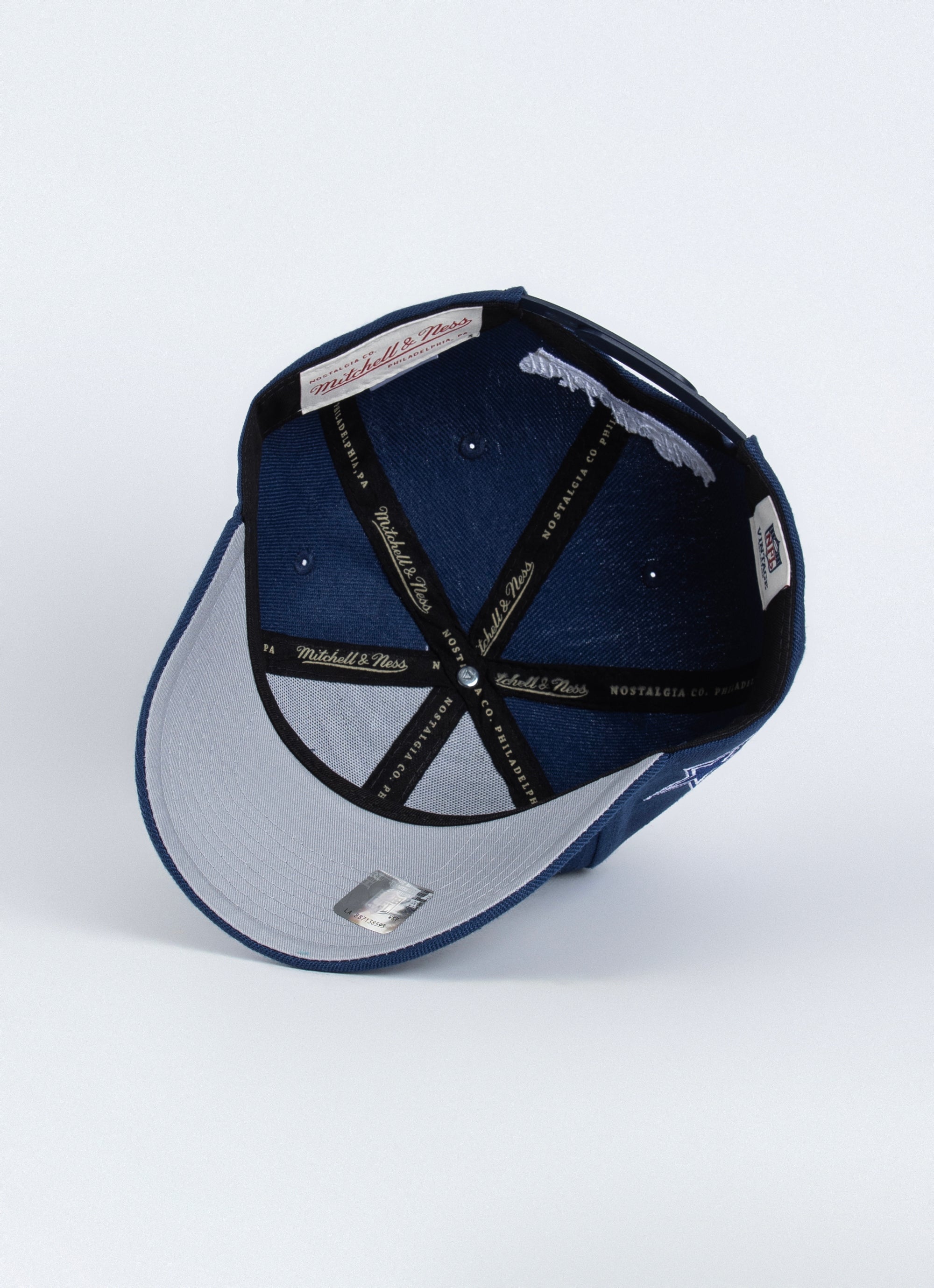 Mitchell & Ness Nfl Dallas Cowboys Diamond Logo Snapback Cap in