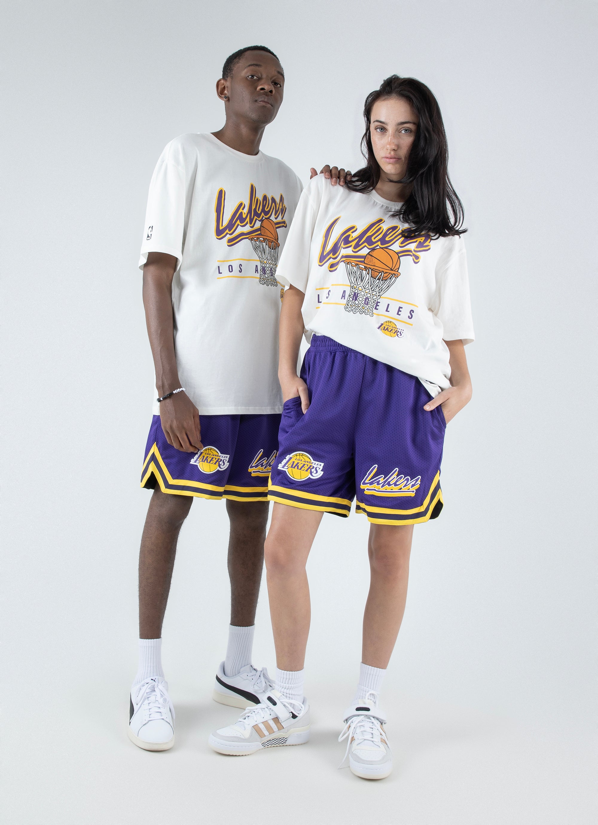 Lakers vintage hot sale tee