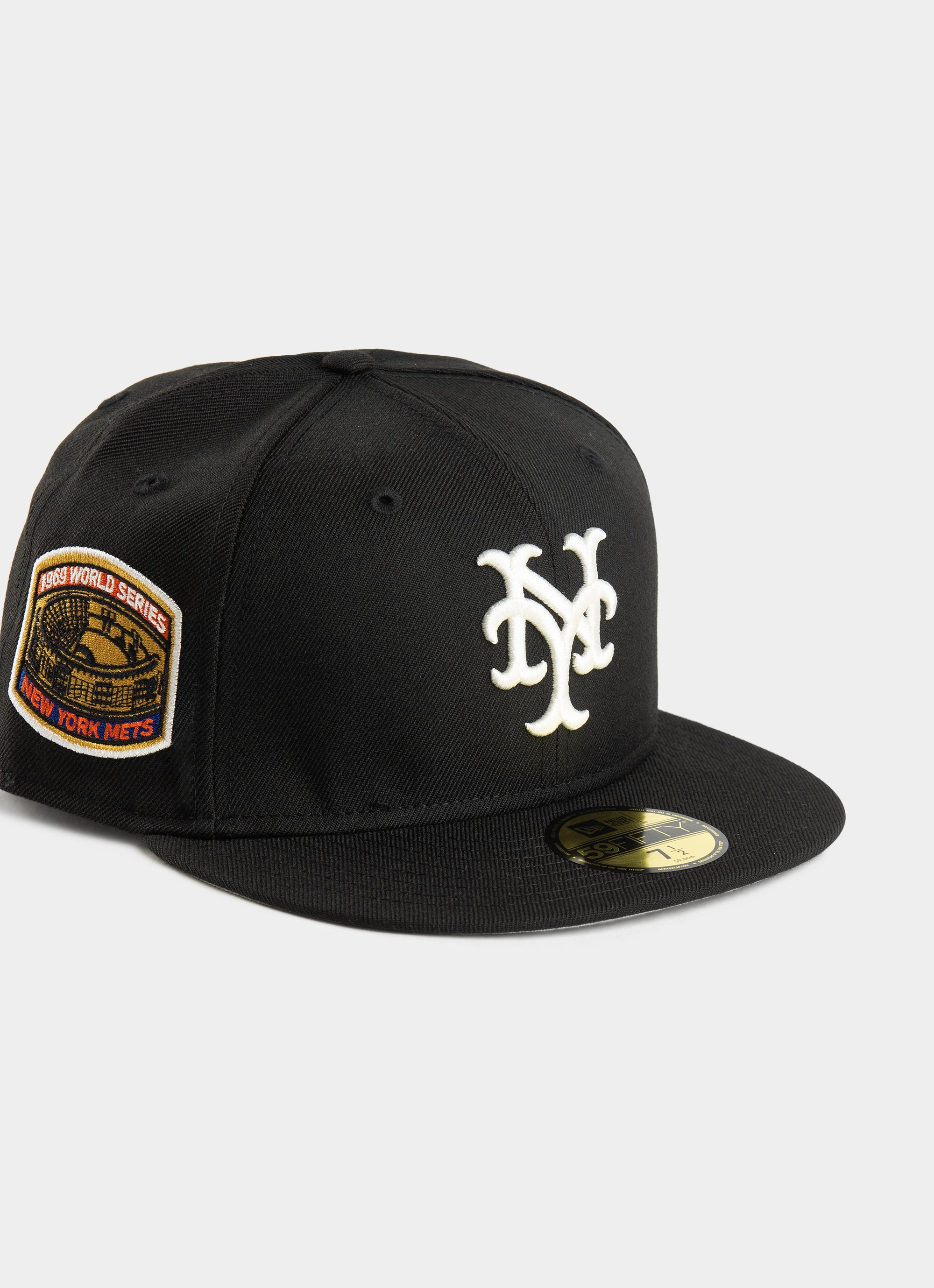 Black mets outlet cap