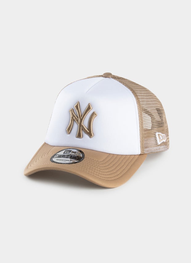 Image of New Era MLB 9Forty A-Frame Trucker EarthTones New York Yankees Cap