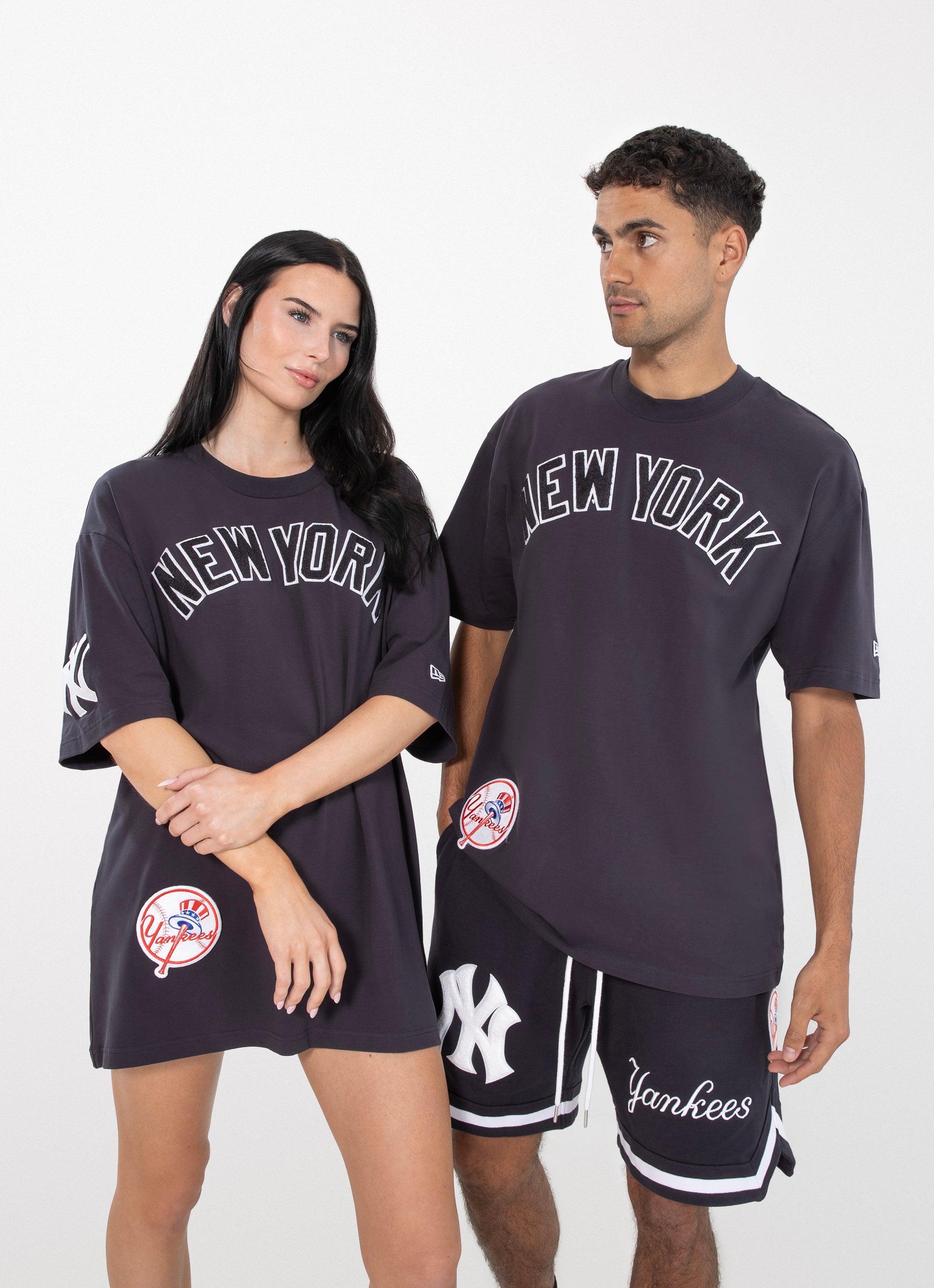 New Era Mlb New York Yankees Higher Grade Oversize Tee in Blue Red Rat