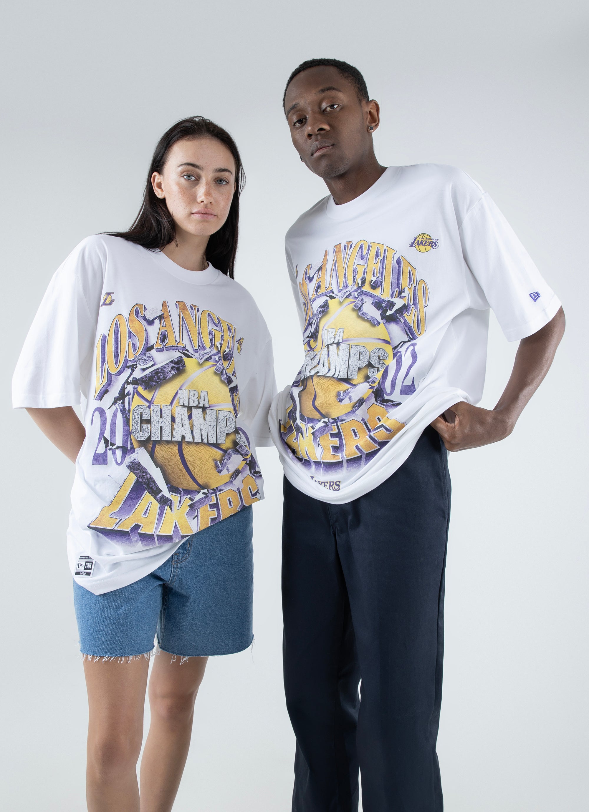 La sales lakers tee