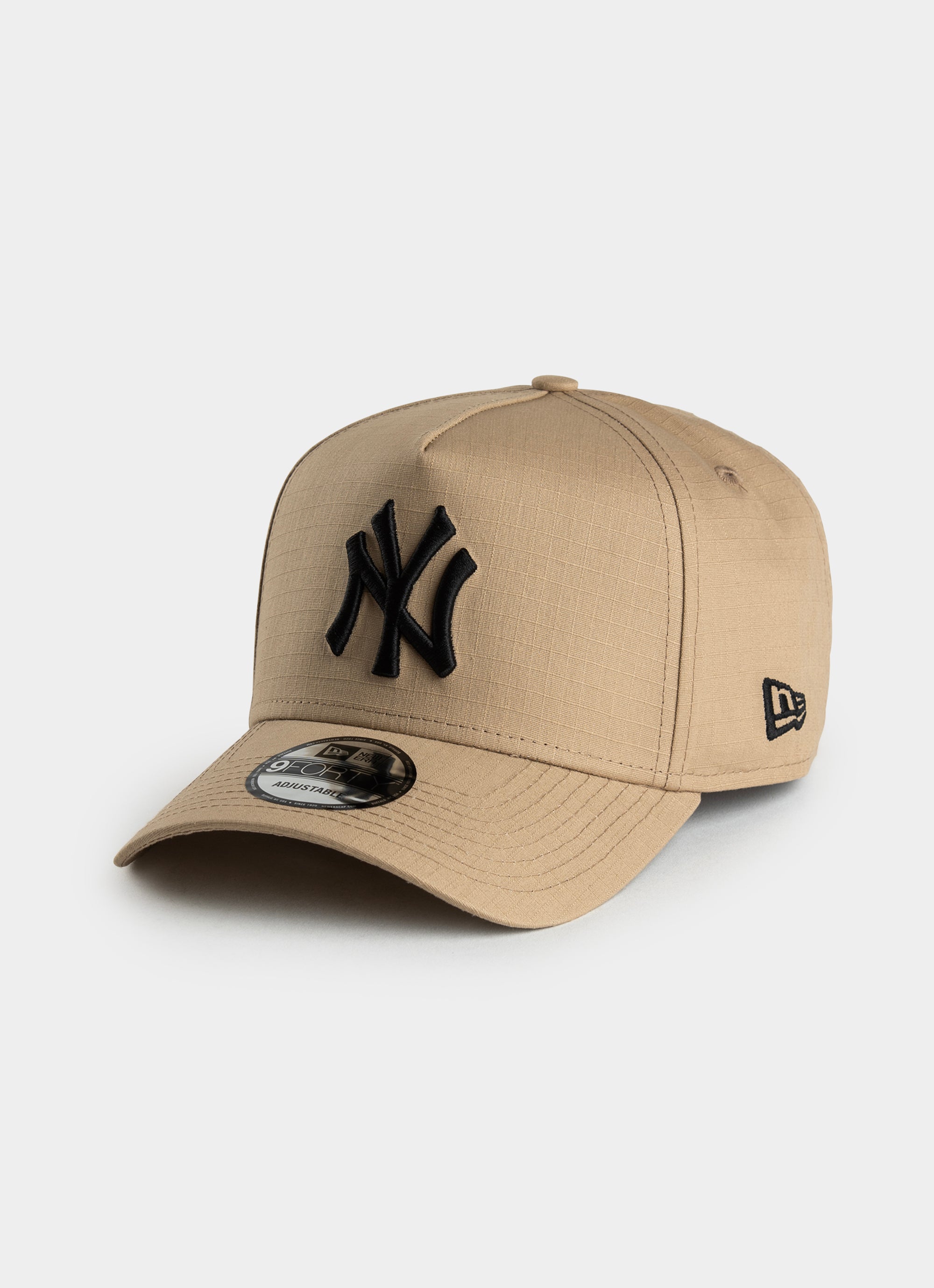 New Era Yankees Ripstop 9forty A-frame New York Yankees Cap in Beige