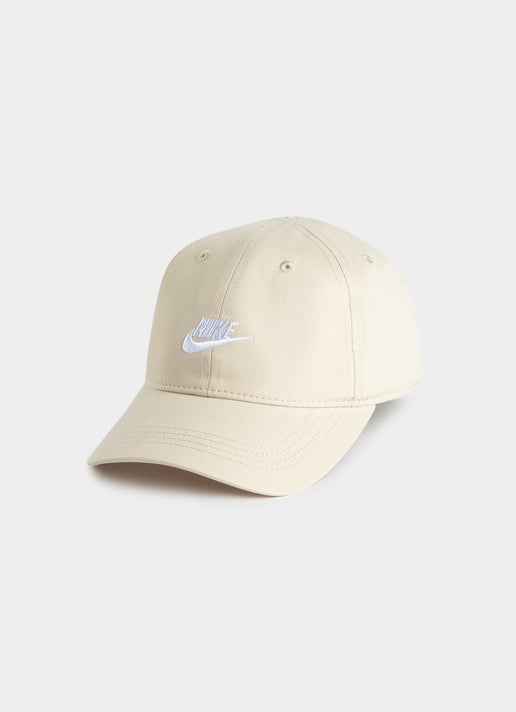 Nike Futura Curve Brim Cap-youth in White | Red Rat